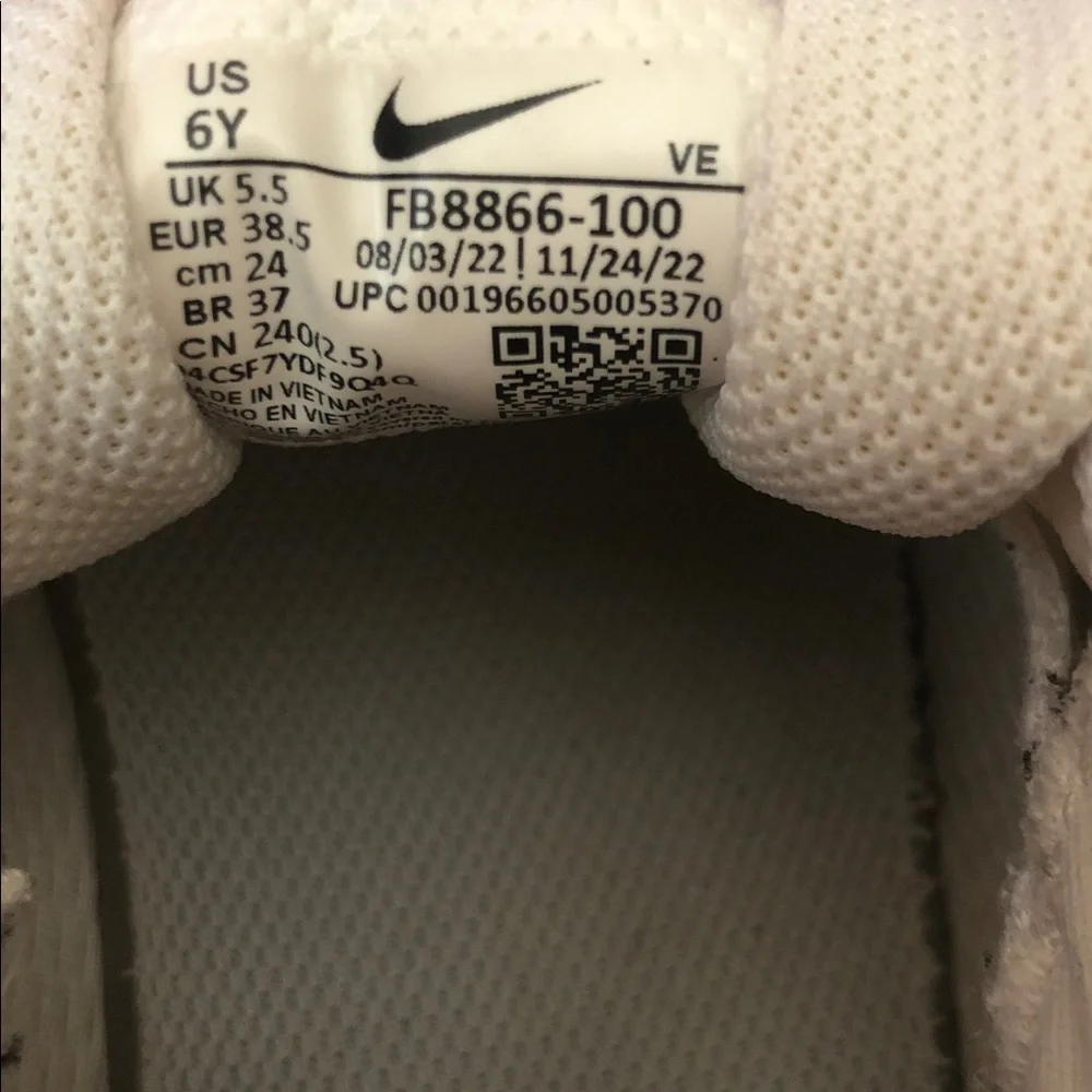 NIKE AIR ZOOM PEGASUS 40 PR GS